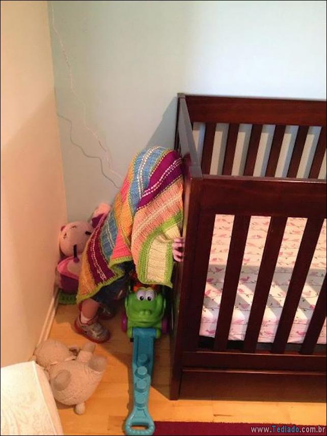 crianca-mestre-brincadeira-esconde-03