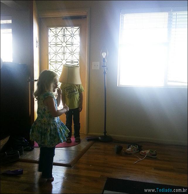 crianca-mestre-brincadeira-esconde-08