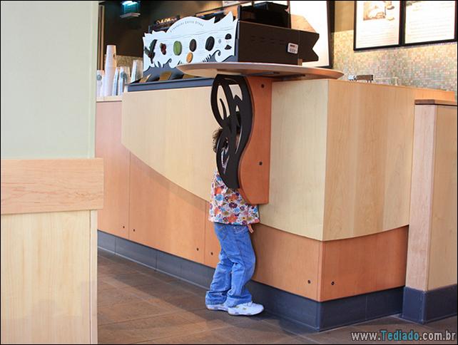 crianca-mestre-brincadeira-esconde-12