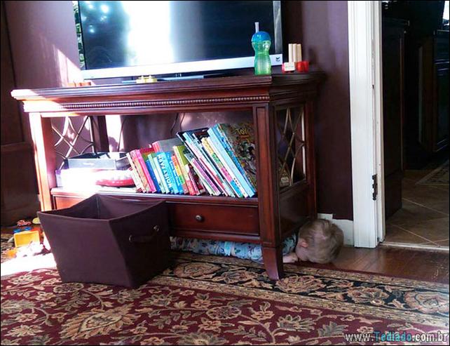 crianca-mestre-brincadeira-esconde-33