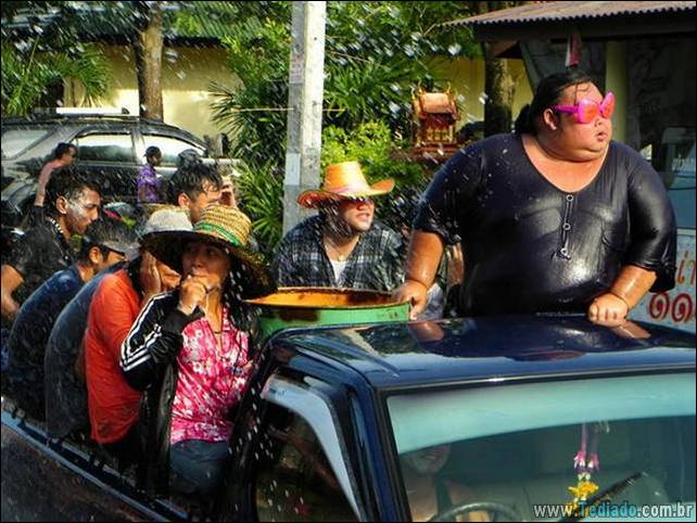 fotos-estranhas-da-tailandia-09