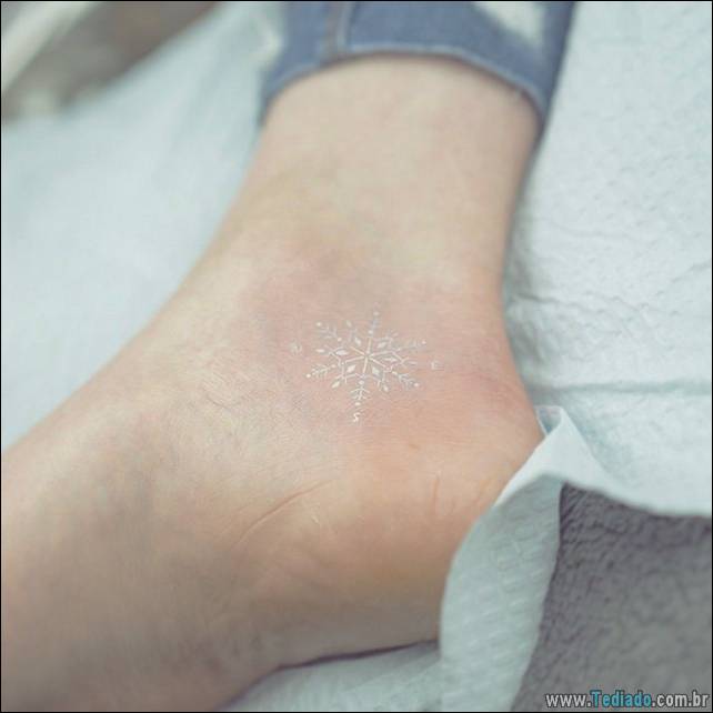 ideias-tatuagens-no-pe-22