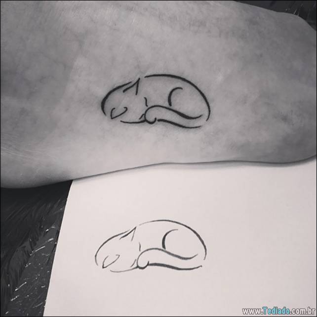 ideias-tatuagens-no-pe-34