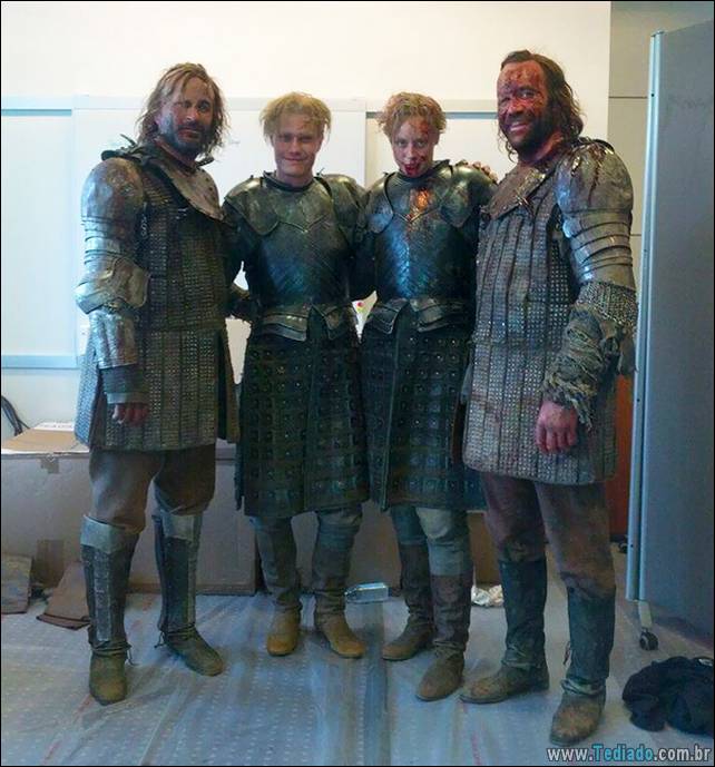 dose-dubla-atores-e-seus-dubles-26