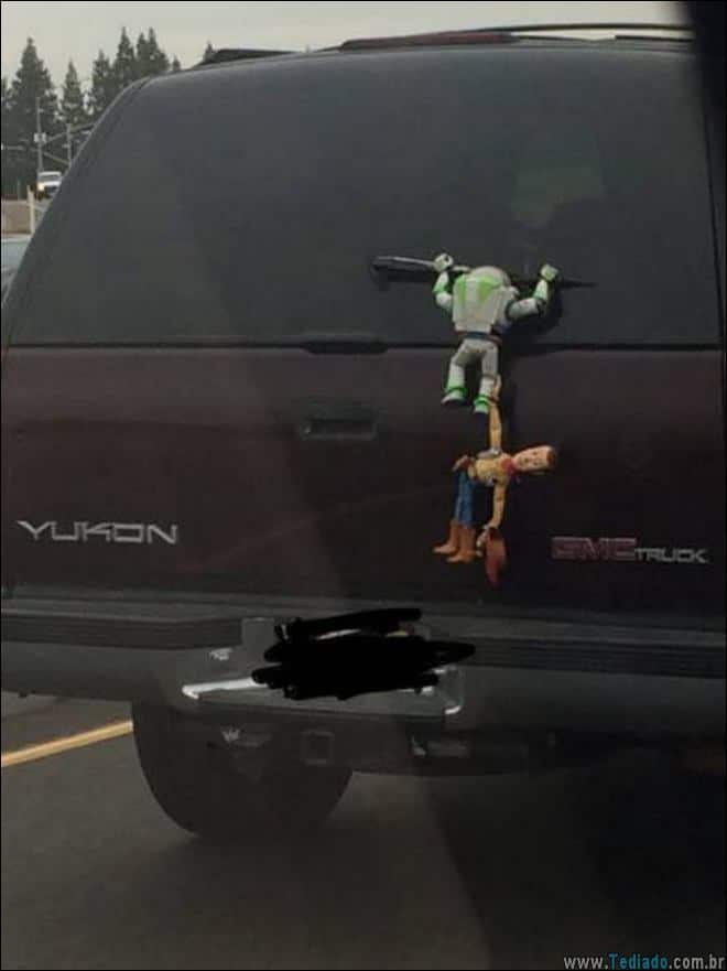 compilacao-epicas-estranha-06