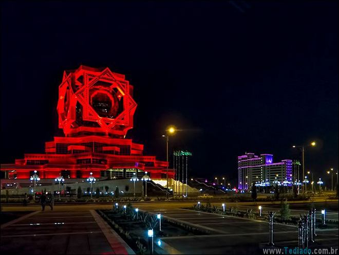 30 Edifícios com um design incomuns pelo mundo 23