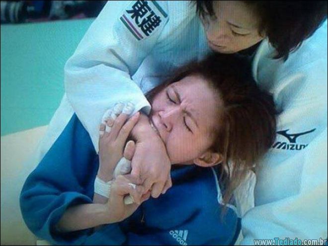 24 Pessoas praticando esportes e divertindo 18