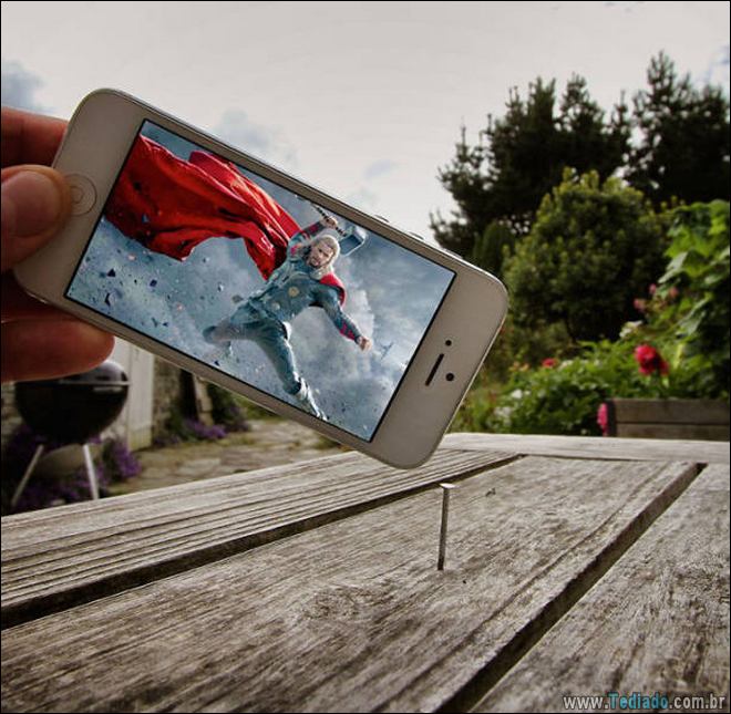 Quem imaginaria que os filmes se encaixa bem no mundo real (25 fotos) 8