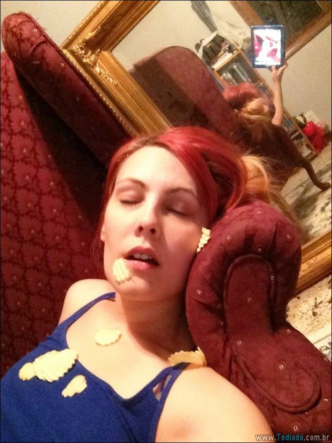 13 piores Selfies de pessoas que esqueceu de verificar o fundo 3