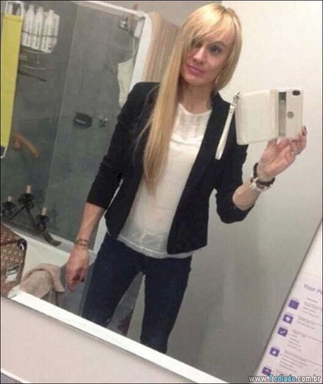 13 piores Selfies de pessoas que esqueceu de verificar o fundo 12