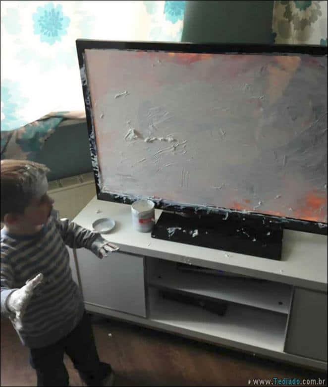 28 fotos divertidas que mostram o que acontece quando crianças ficar sozinhas 8