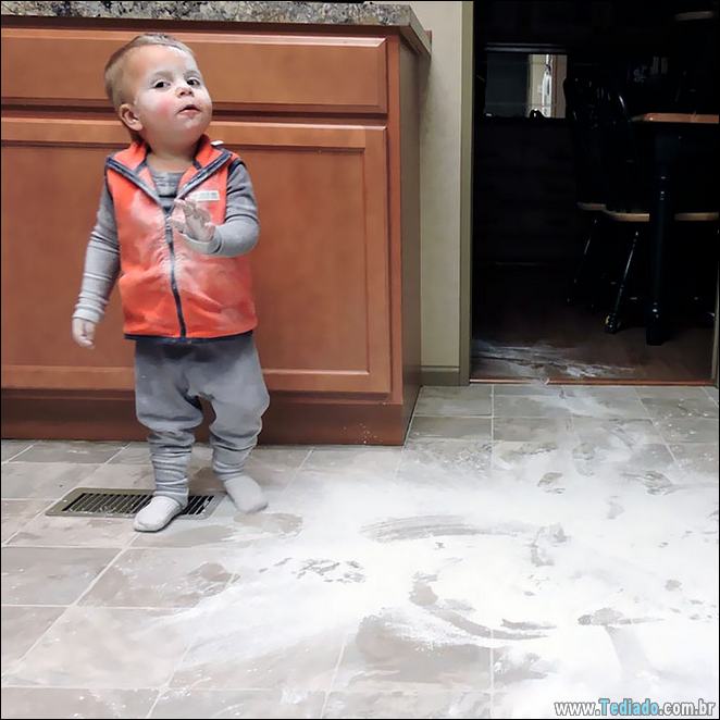 28 fotos divertidas que mostram o que acontece quando crianças ficar sozinhas 27