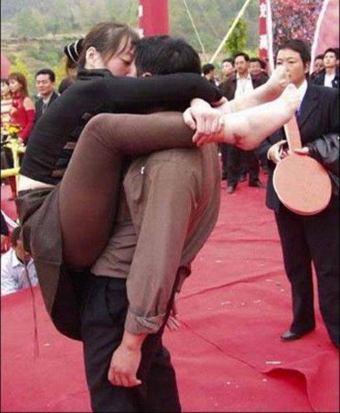 China nunca pára de nos chocar com coisas bizarras (28 fotos) 8 China nunca pára de nos chocar com coisas bizarras (28 fotos) 8