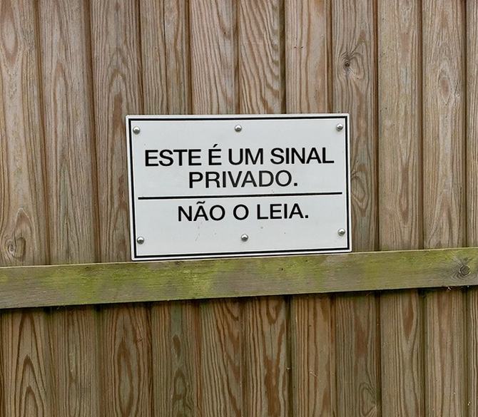 20 placas épicas encontradas no Brasil 5