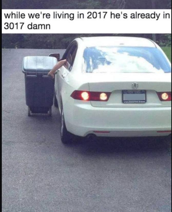 Algumas pessoas já não vivem no presente estão longe no futuro! (25 fotos) 24