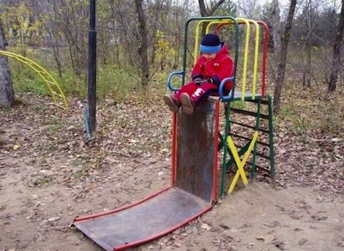 18 playgrounds mais estranho que você pode encontrar 7