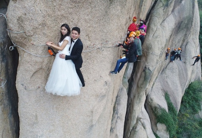 20 pessoas que tem um modo de pensar diferente do padrões existentes 14