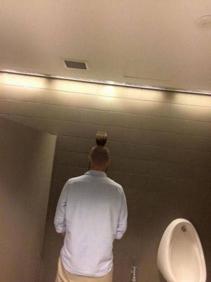 Homens fazendo coisas estranhas e malucas (32 fotos) 31