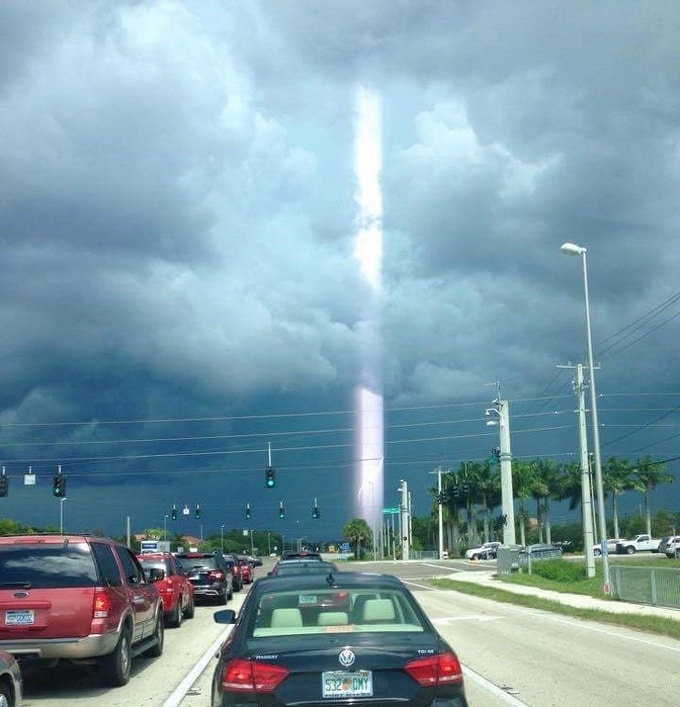 20 fotos estranhas que são literalmente difíceis de explicar 9