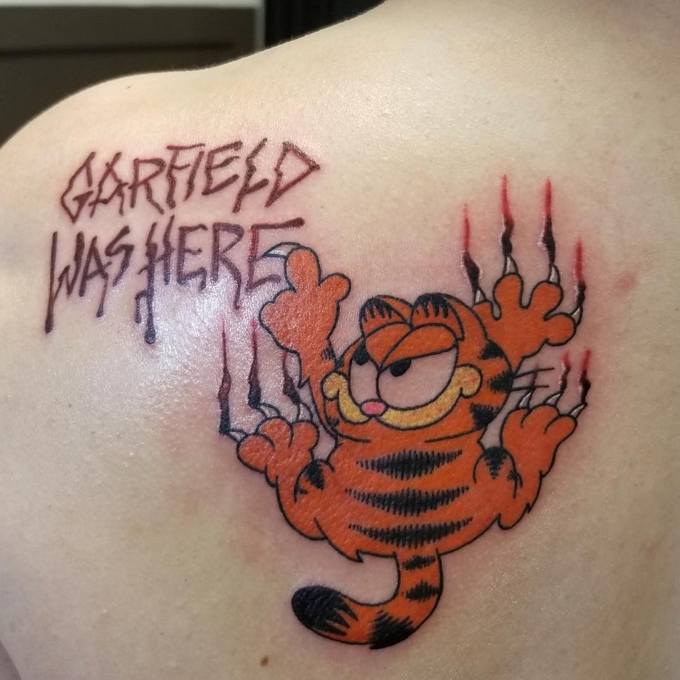 25 pessoas que transformaram memórias de infância em tatuagens dignas de serem premiadas 24