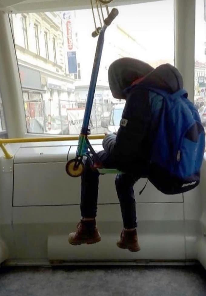 34 pessoas que foram pegas vivendo em 3018 porém ainda em 2018 20