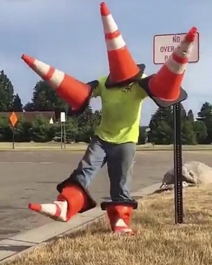 15 fotos de pessoas fazendo coisas absurdas, não sabemos se devemos rir ou chorar 14