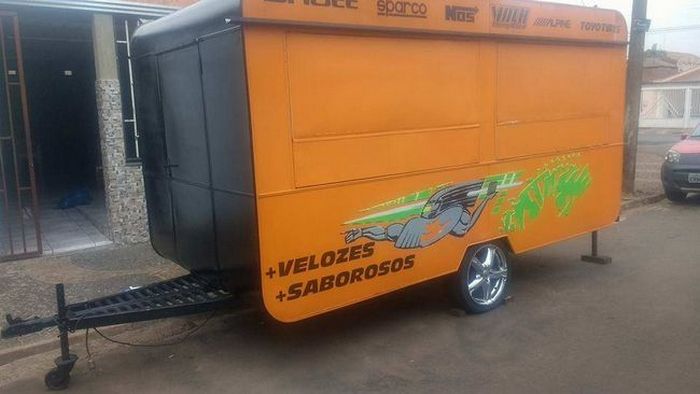 Todo brasileiro tem um gênio do marketing em si (32 fotos) 32