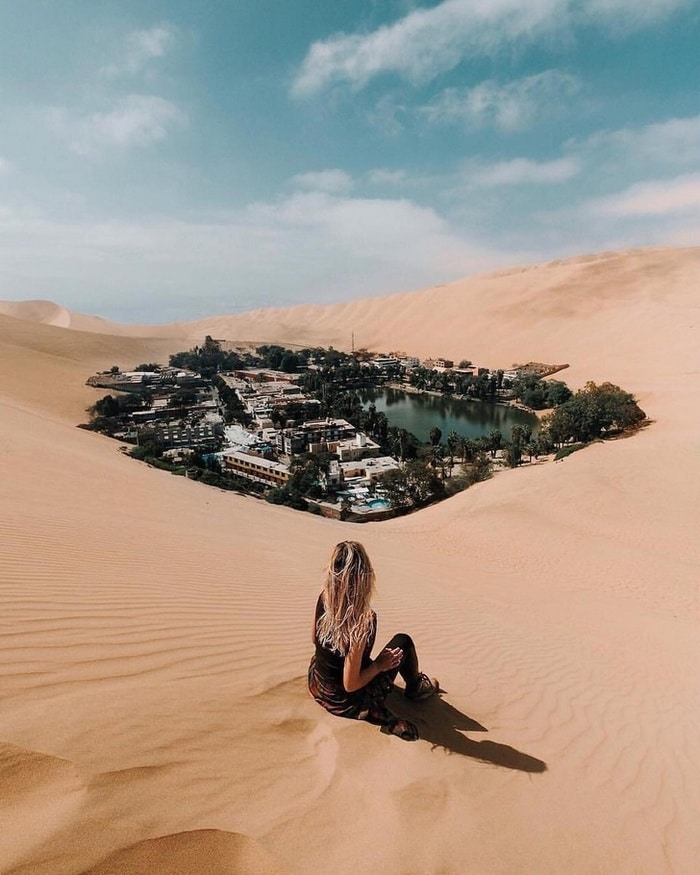 Huacachina, um oásis do deserto alienado no Peru
