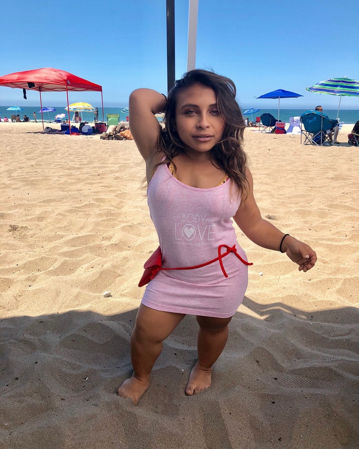 Dru Presta é uma modelo que inspira pessoas em todo o mundo e é uma referência positiva para outras mulheres de baixa estatura