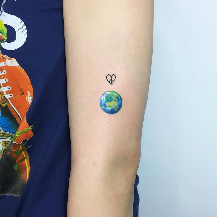 33 tatuagens pequenas que é difícil de parar de olhar 4