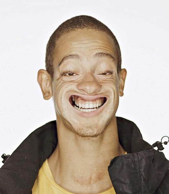 25 fotos hilárias de pessoas sendo sopradas pelo vento 2