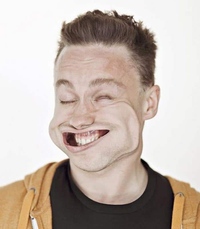 25 fotos hilárias de pessoas sendo sopradas pelo vento 12