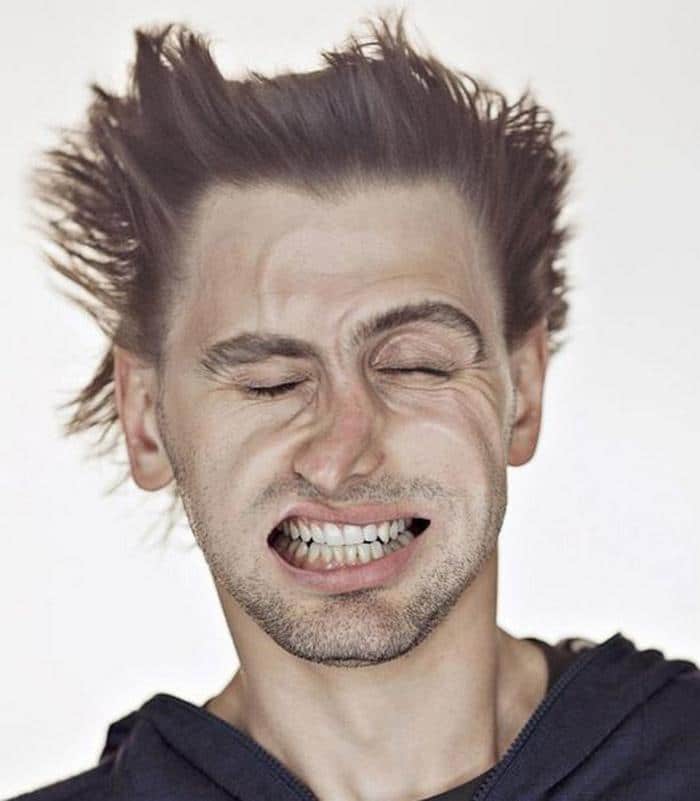 25 fotos hilárias de pessoas sendo sopradas pelo vento 17