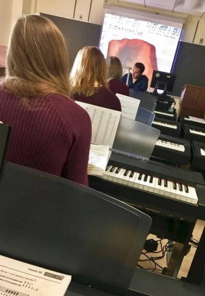 Nosso mundo está cheio de falhas na Matrix (24 fotos) 16