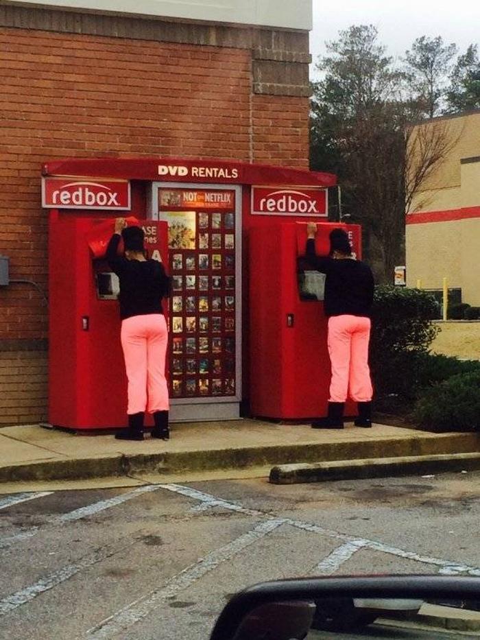 Nosso mundo está cheio de falhas na Matrix (24 fotos) 19