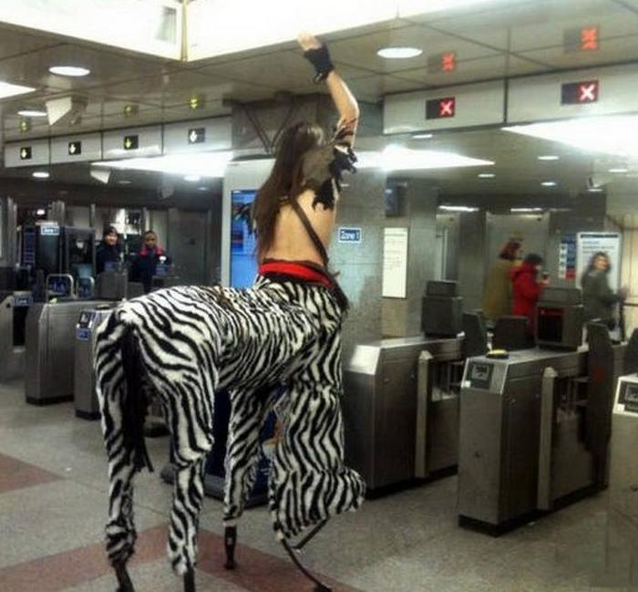 19 pessoas estranhas que provavelmente vêm de outro planeta 4