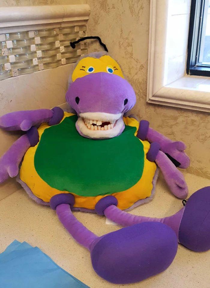28 brinquedos odontológicos que induzem o terror 18