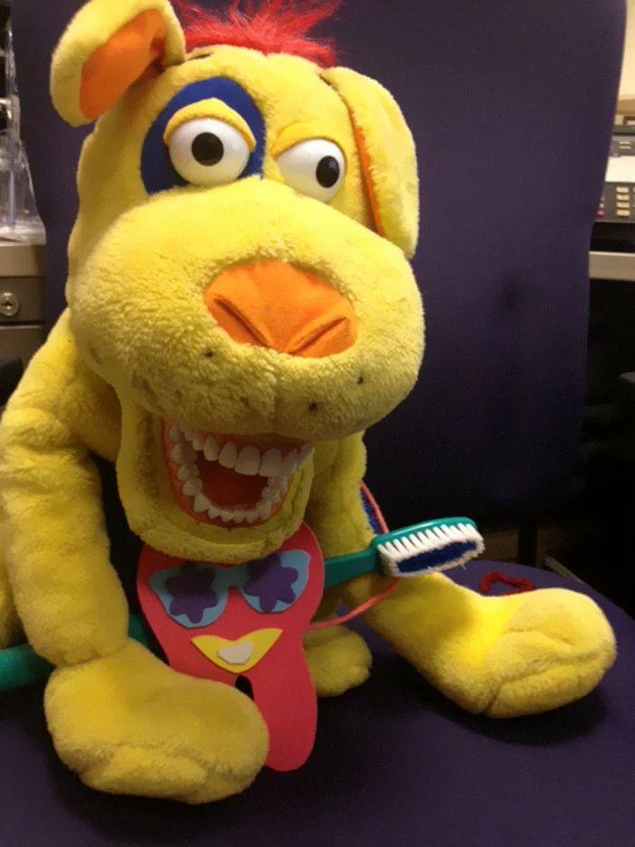 28 brinquedos odontológicos que induzem o terror 24