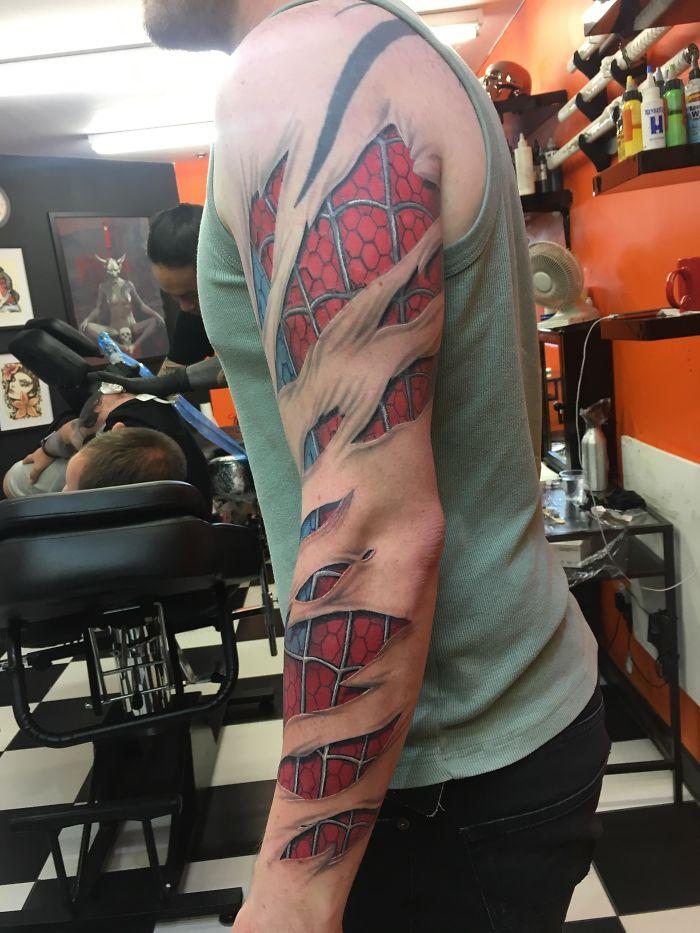 43 tatuagens 3D mais épicas da internet 38