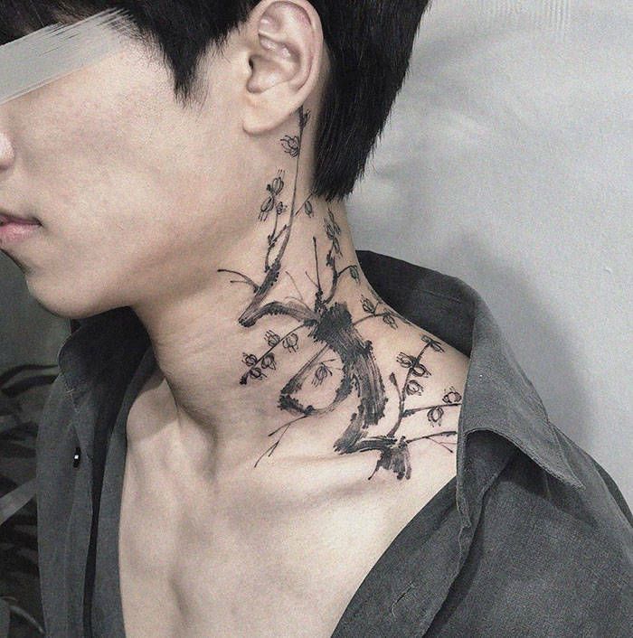 45 idéias inspiradoras de tatuagem para o pescoço e nuca 44