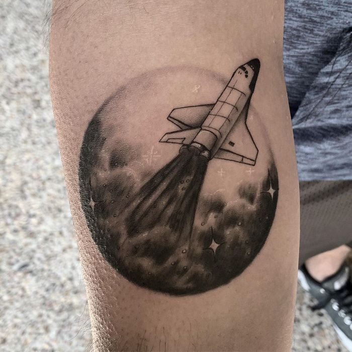 32 ideias de tatuagens inspiradas no espaço 18 32 ideias de tatuagens inspiradas no espaço 18