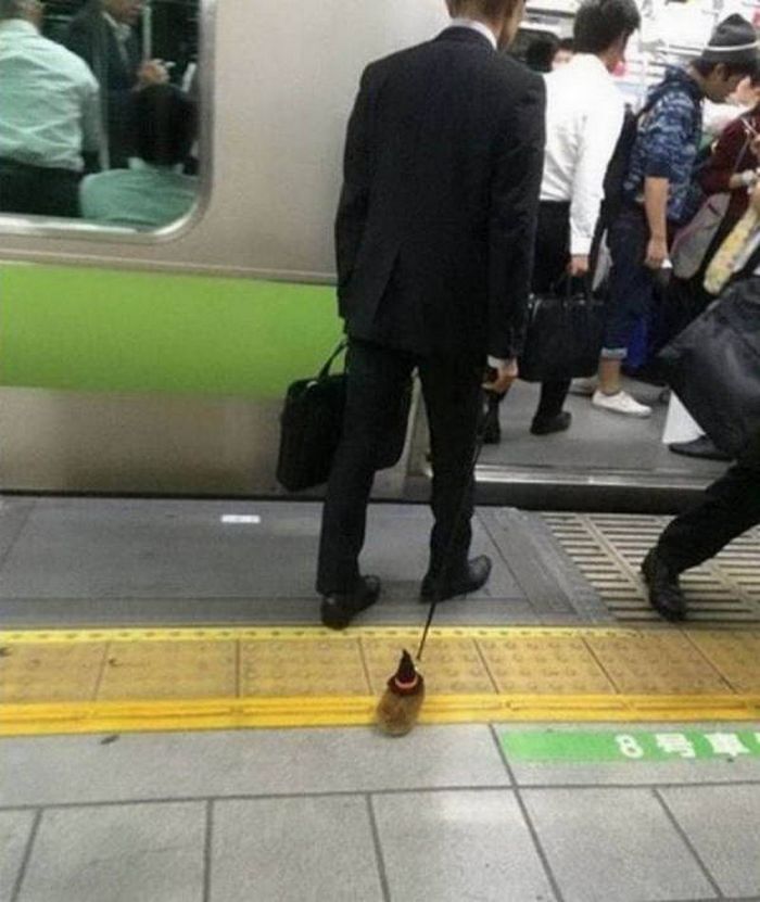 Metrô um lugar cheio de gente estranhas (31 fotos) 27