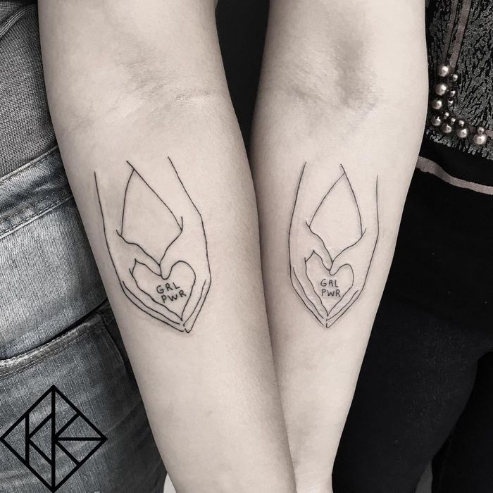 39 ideias lindas para tatuagens para irmãs e melhores amigas 2