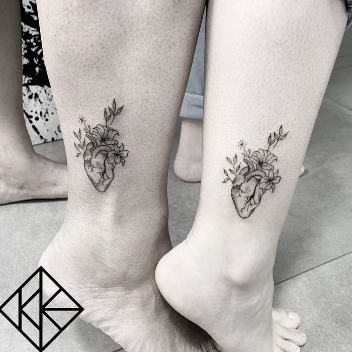 39 ideias lindas de tatuagens para irmãs e melhores amigas: Laços eternos na pele 21 39 ideias lindas de tatuagens para irmãs e melhores amigas: Laços eternos na pele 21