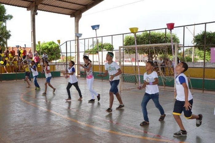 12 brincadeiras em grupo para se divertir com os amigos 8