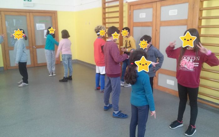 12 brincadeiras em grupo para se divertir com os amigos 10