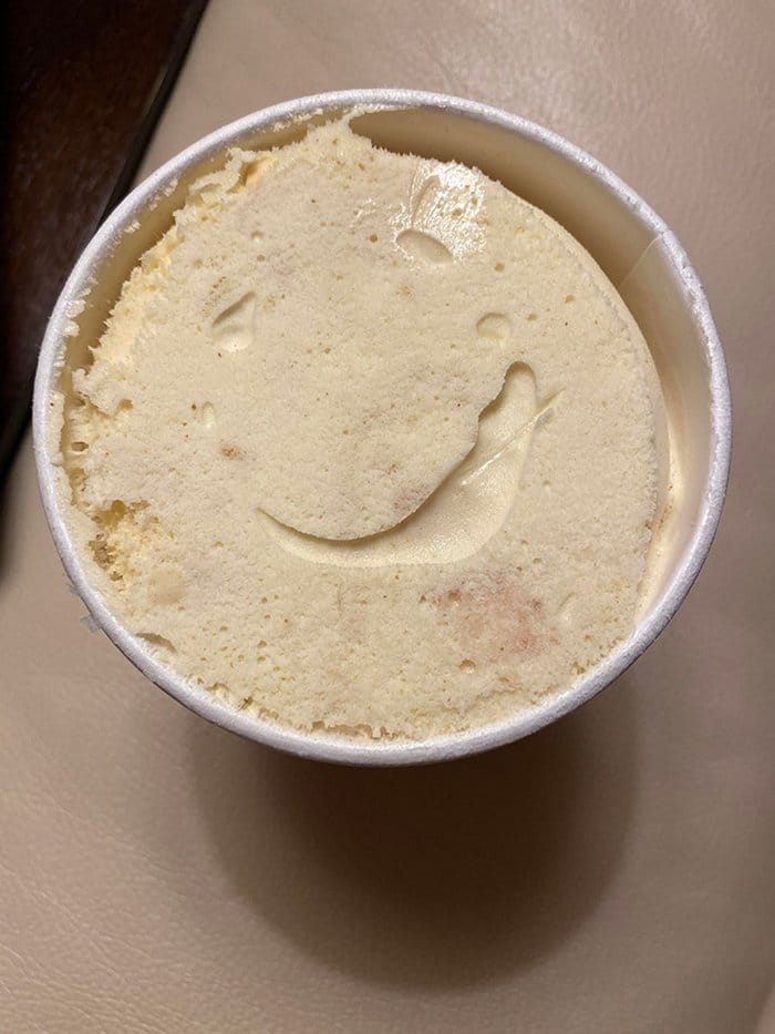 Você consegue ver rostos de bêbados nesses objetos inanimados? 21