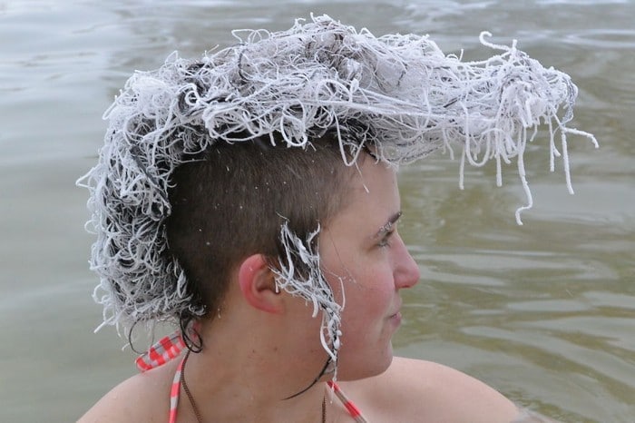 O Canadá tem uma competição anual de congelamento de cabelos e as fotos deste ano são loucas (35 fotos) 23