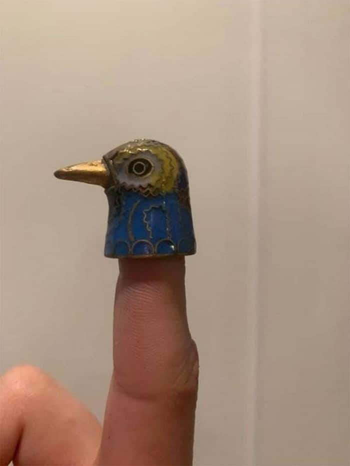 22 coisas encontradas em brechós que revelam muita imaginação 15