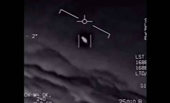 EUA libera imagens reais de OVNI’s avistados nos Estados Unidos